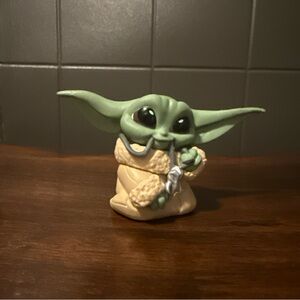 Grogu Mandalorian Baby Yoda Figurine